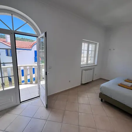 Charming 5 Min From Villa