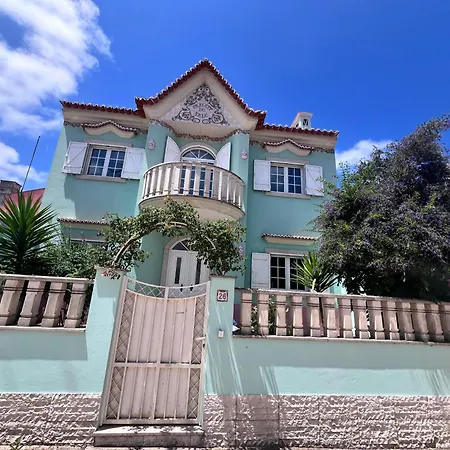 Charming 5 Min From Alfeizerão